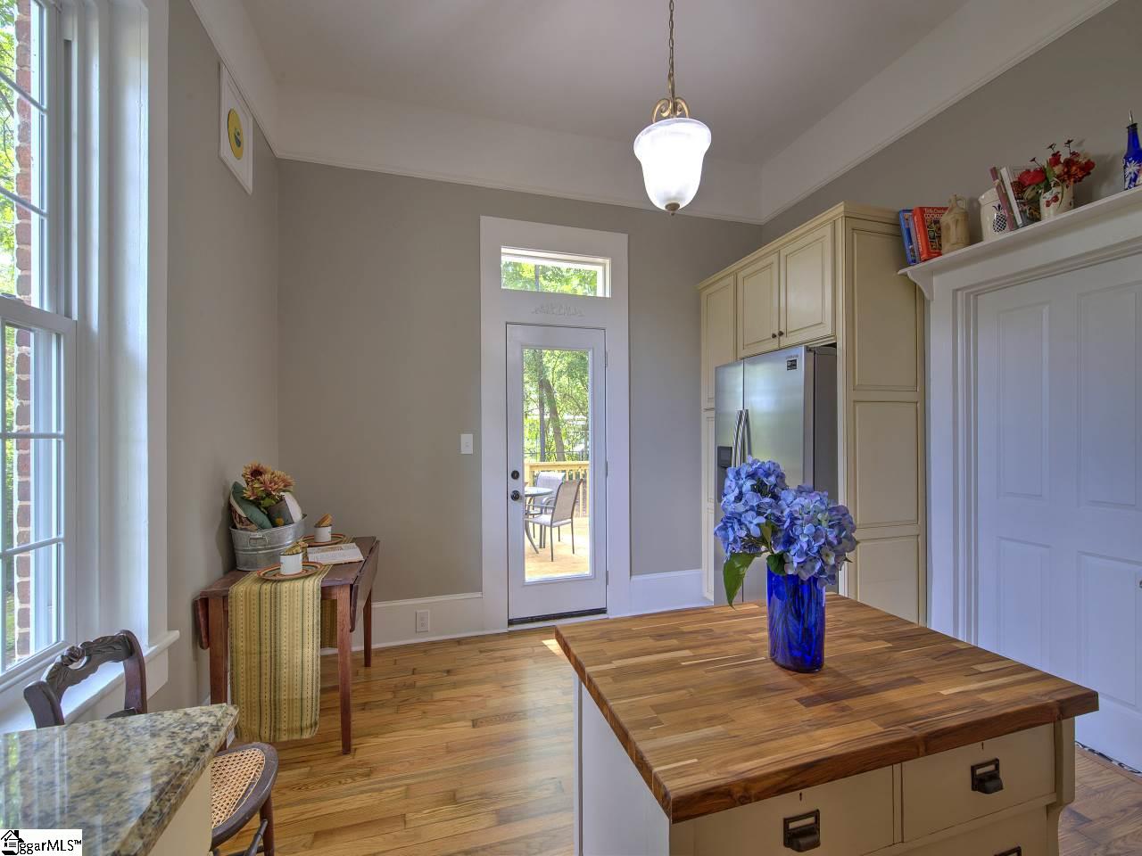 312 South Main Street Simpsonville, SC 29681 - Photo 24 of 36
