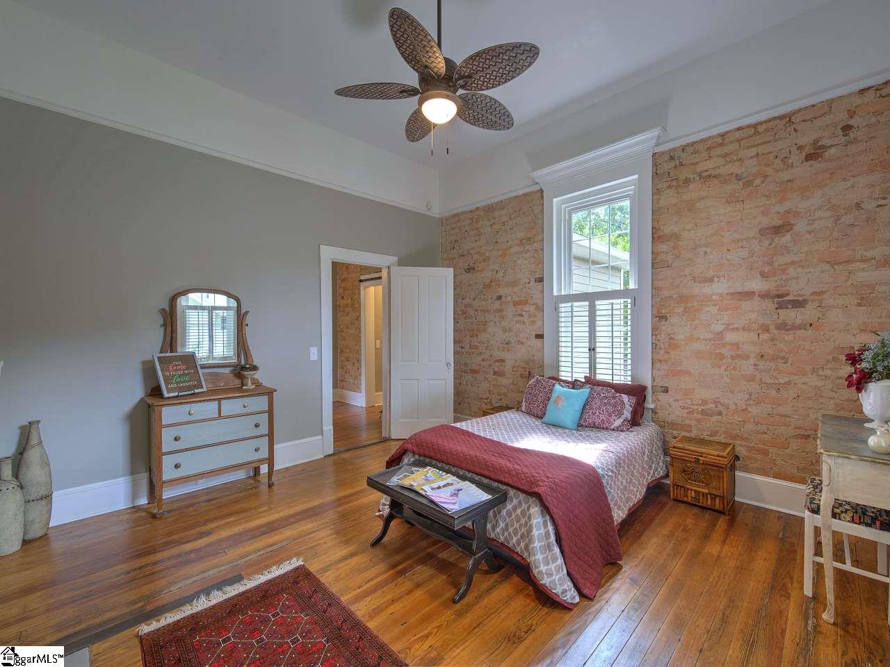 312 South Main Street Simpsonville, SC 29681 - Photo 31 of 36