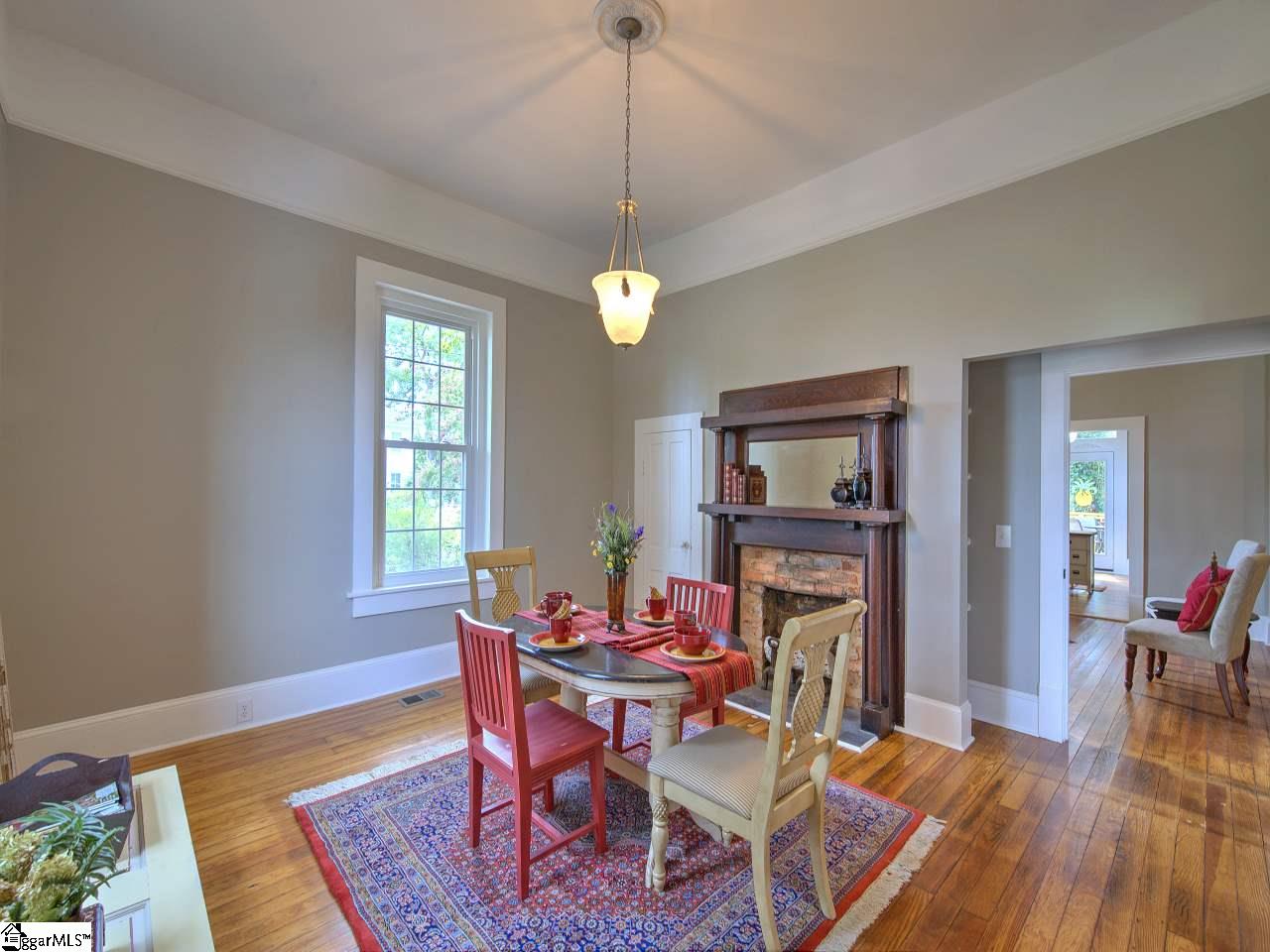 312 South Main Street Simpsonville, SC 29681 - Photo 6 of 36