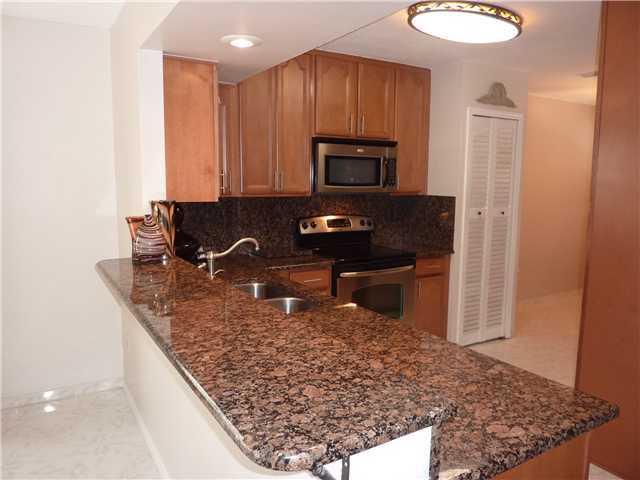 10251 Riverbend Terrace Boca Raton, FL 33498 - Photo 5 of 25 Additional Photo