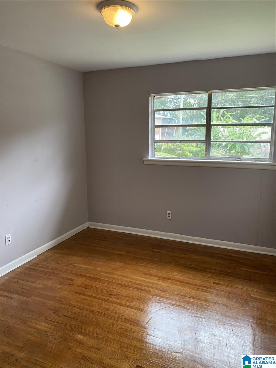1533 Maple Avenue Southwest Birmingham, AL 35211 - Photo 4 of 12