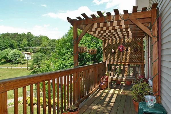 1472 Kefauver Road Southeast Roanoke, VA 24014 - Photo 5 of 5 pergola
