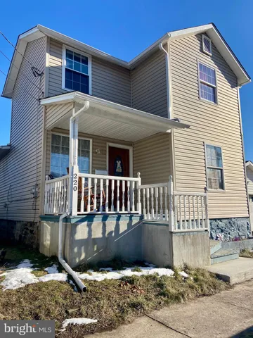 $159,900 | 220 Oak Street, Cumberland, MD 21502