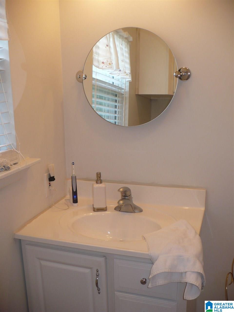101 Moss Street Warrior, AL 35180 - Photo 13 of 16