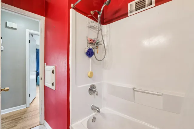 $239,900 | 3218 North 89th Street, Milwaukee, WI 53222