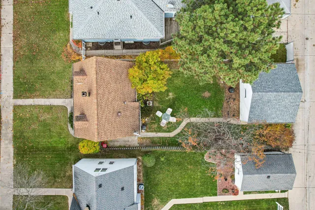 $239,900 | 3218 North 89th Street, Milwaukee, WI 53222