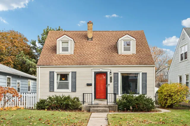 $239,900 | 3218 North 89th Street, Milwaukee, WI 53222