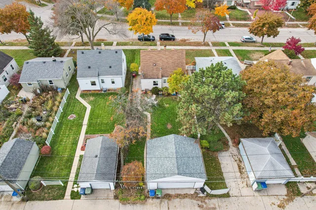 $239,900 | 3218 North 89th Street, Milwaukee, WI 53222