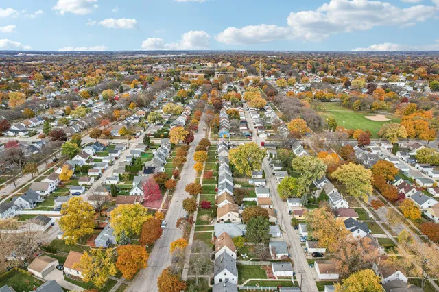 $239,900 | 3218 North 89th Street, Milwaukee, WI 53222