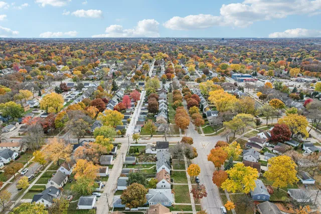 $239,900 | 3218 North 89th Street, Milwaukee, WI 53222