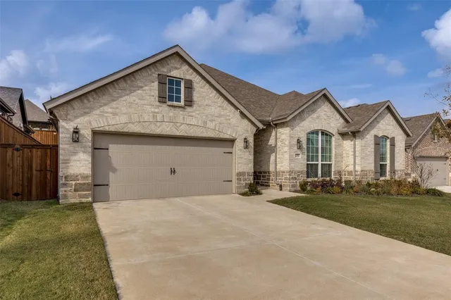 $539,900 | 134 Sandie Drive, Rhome, TX 76078