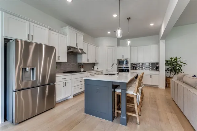 $539,900 | 134 Sandie Drive, Rhome, TX 76078