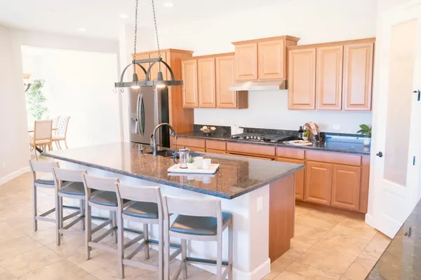 $2,900 | 30401 North 115th Drive, Peoria, AZ 85383