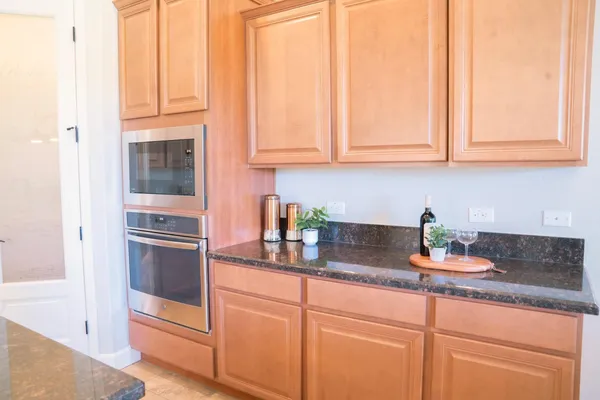 $2,900 | 30401 North 115th Drive, Peoria, AZ 85383