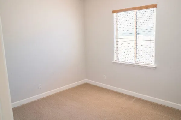 $2,900 | 30401 North 115th Drive, Peoria, AZ 85383