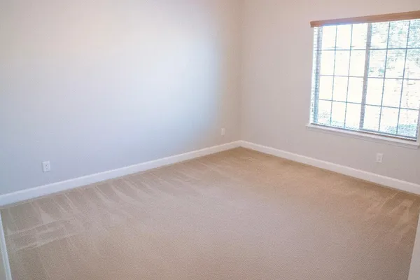 $2,900 | 30401 North 115th Drive, Peoria, AZ 85383