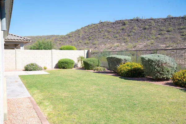 $2,900 | 30401 North 115th Drive, Peoria, AZ 85383