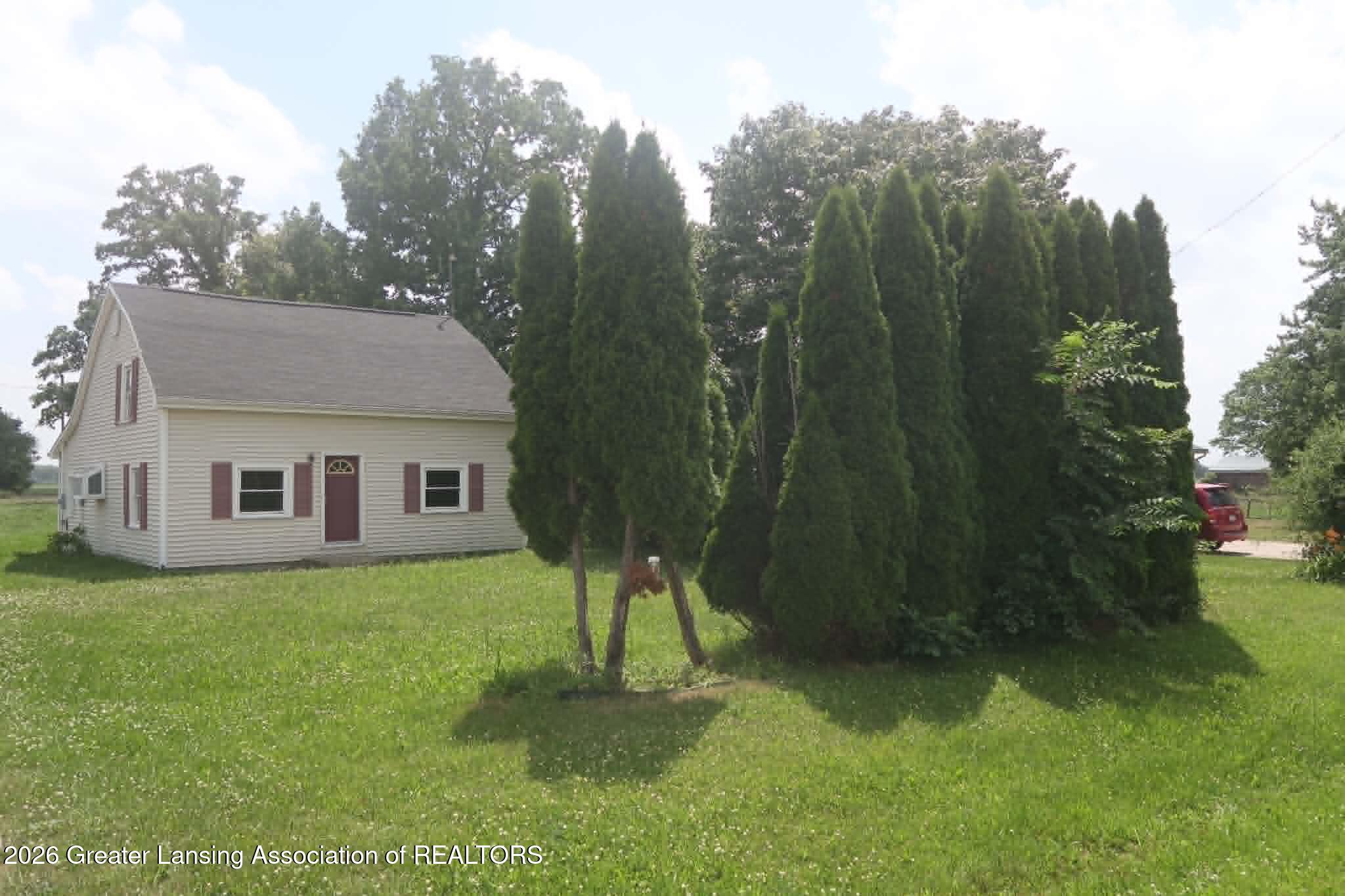 6480 East Tomah Road Mount Pleasant, MI 48858 - Photo 1 of 19 b74b2a1d-580d-4ed6-9ea6-e6daf8352e04