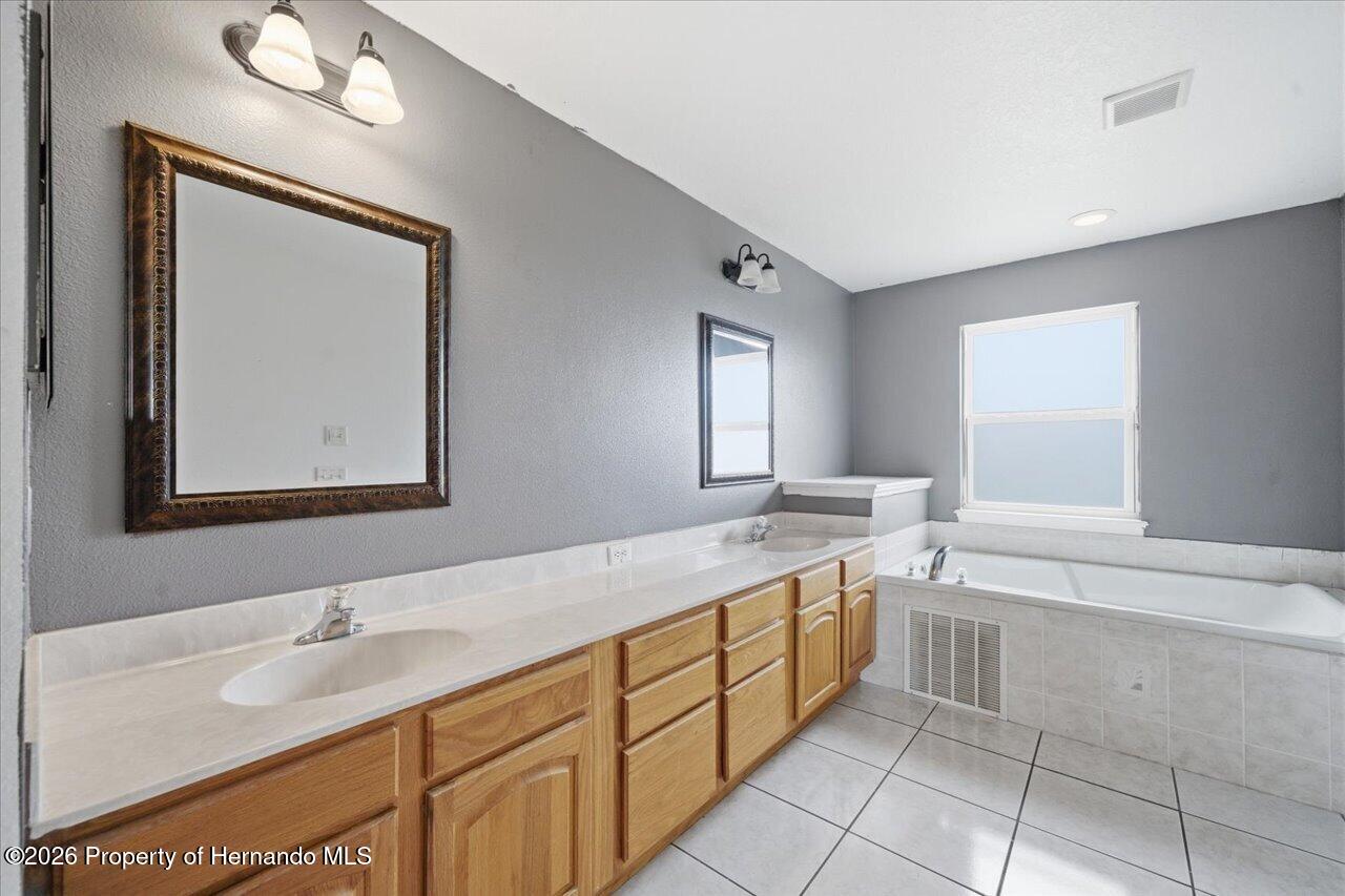 11327 Lark Sparrow Road Weeki Wachee, FL 34614 - Photo 42 of 81