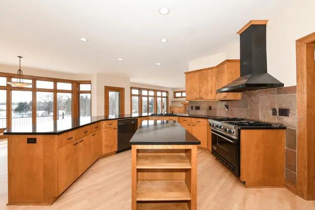 $1,199,999 | 2100 North Oakwoods Court, Summit, WI 53066