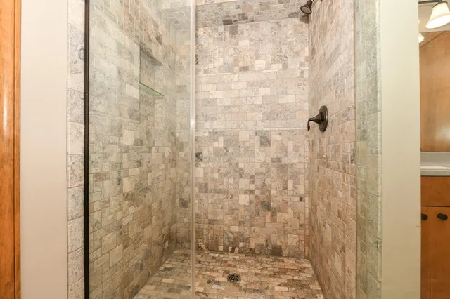 $1,199,999 | 2100 North Oakwoods Court, Summit, WI 53066