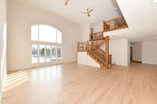 $1,199,999 | 2100 North Oakwoods Court, Summit, WI 53066