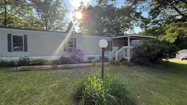 $49,300 | 3 Sunset Lane, Turner, ME 04282