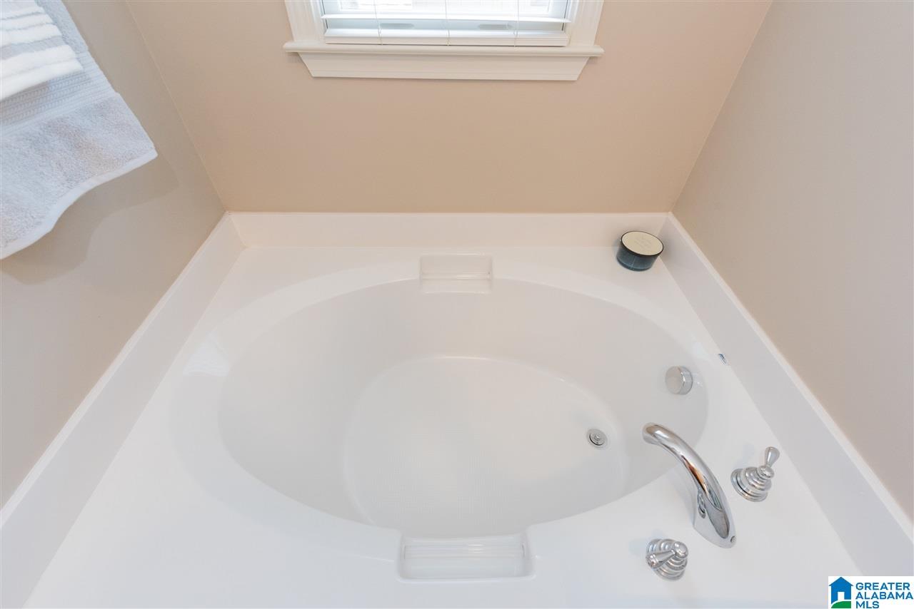 1539 Inverness Cove Lane Hoover, AL 35242 - Photo 23 of 35