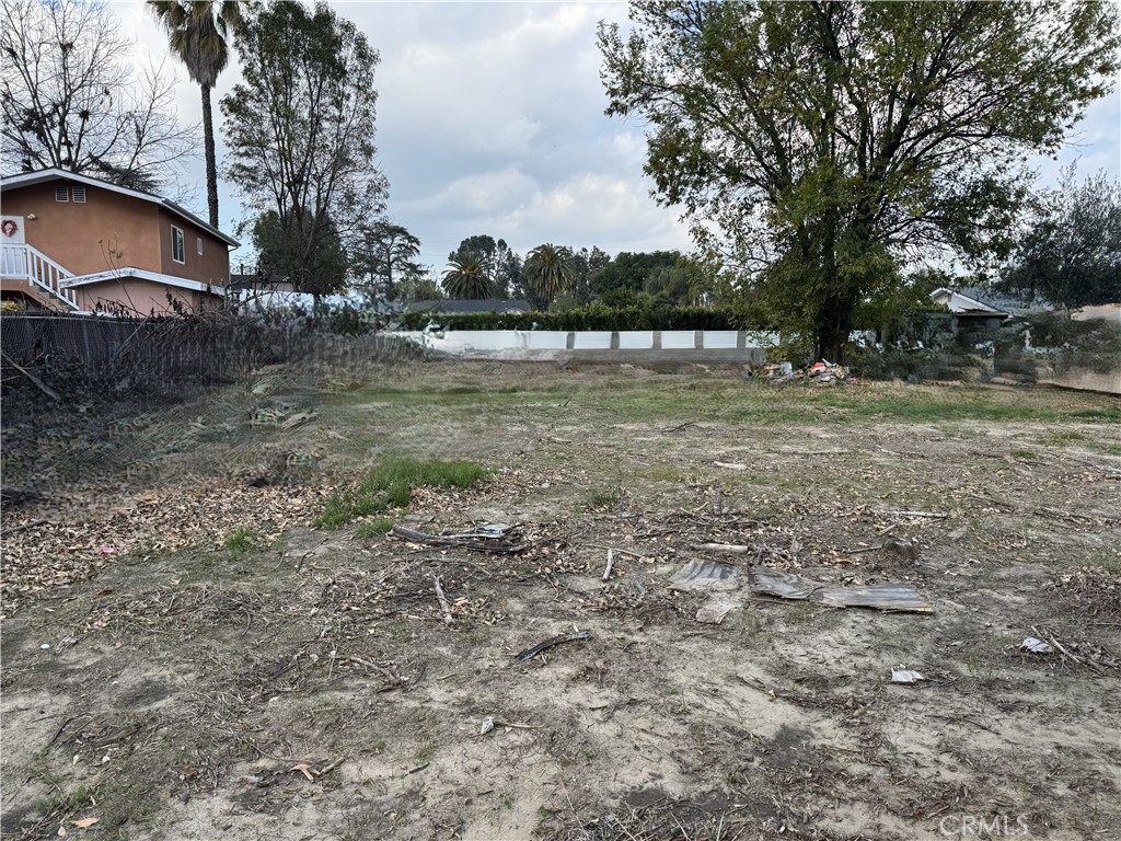 17545 Community Street Northridge, CA 91325 - Photo 5 of 24 Backyard