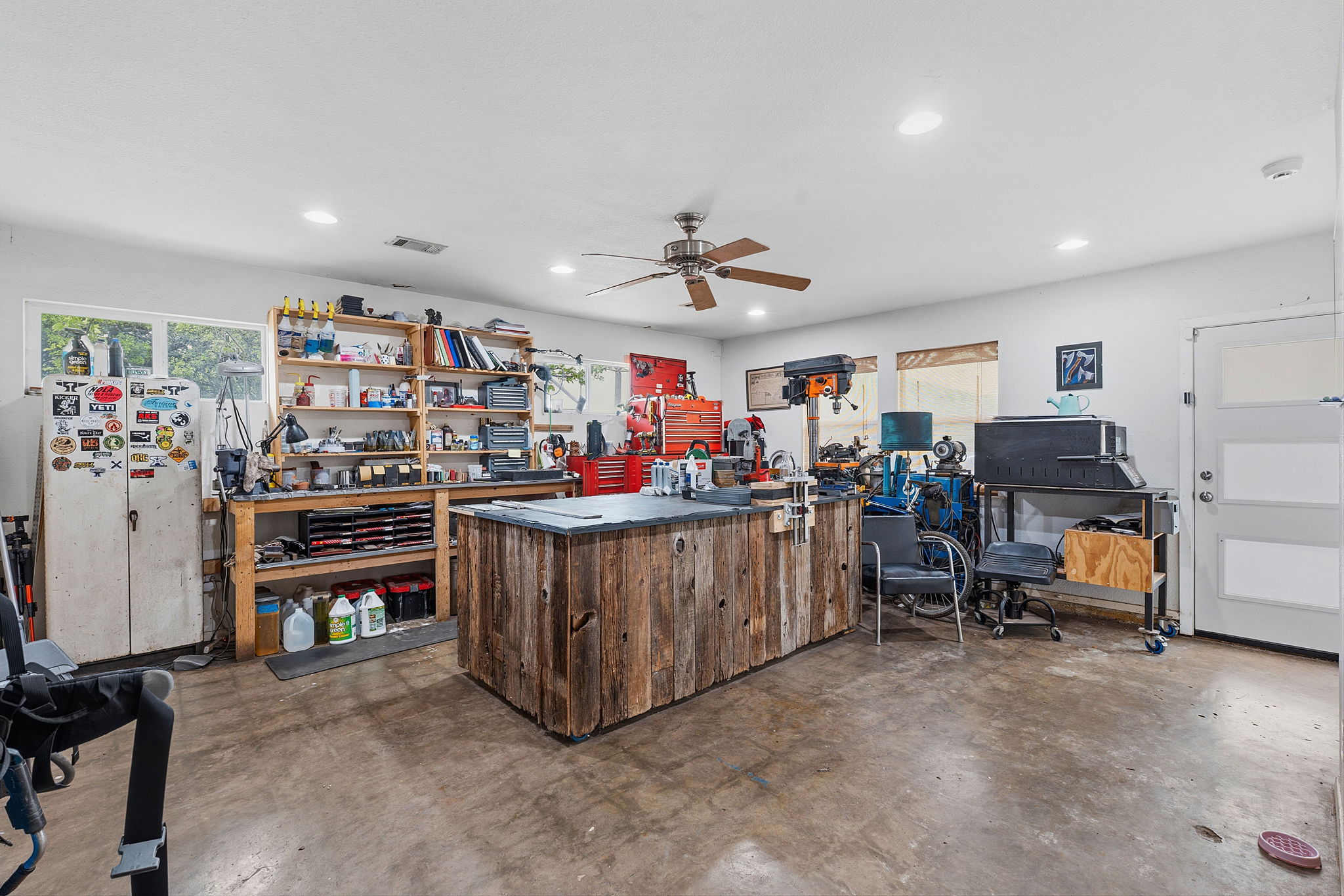 700 Corral Lane Austin, TX 78745 - Photo 18 of 26 a view of a storage in a room