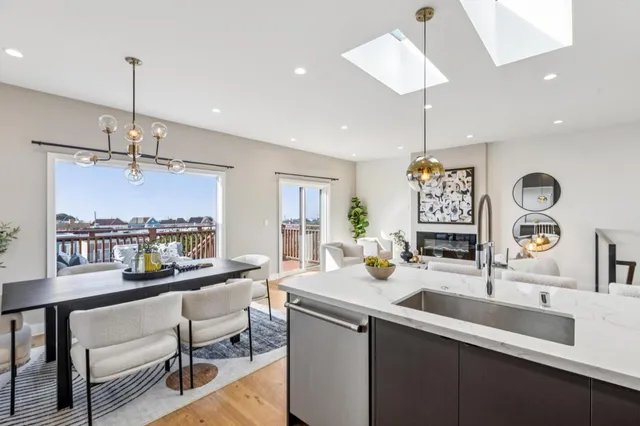 $1,999,950 | 2271 40th Avenue, San Francisco, CA 94116