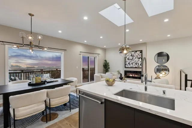 $1,999,950 | 2271 40th Avenue, San Francisco, CA 94116