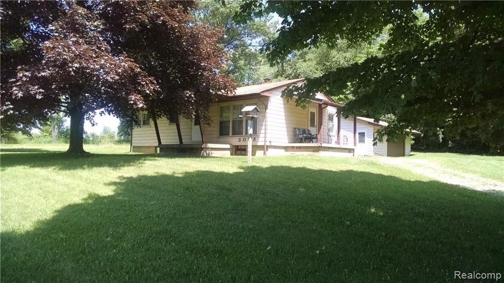 3005 South Hickory Ridge Road Milford, MI 48380 - Photo 2 of 3