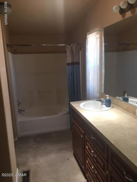1406 Lx Ranch Road Holbrook, AZ 86025 - Photo 10 of 23 Gallery Image 10