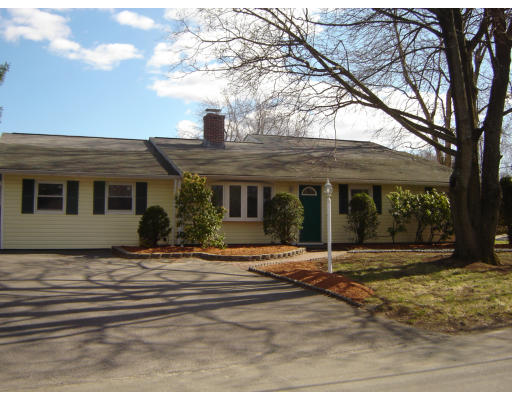 46 Fairbrook Road Framingham, MA 01701 - Photo 1 of 8 Gallery Image 1
