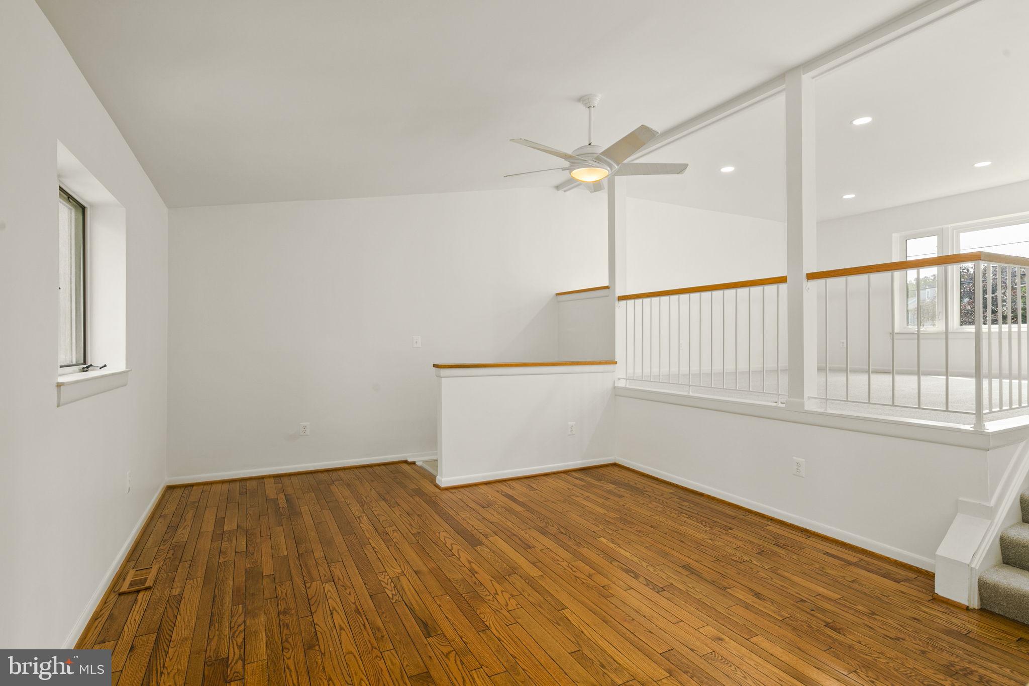 8716 Center Road Springfield, VA 22152 - Photo 12 of 43