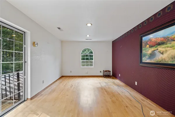 an empty room with windows