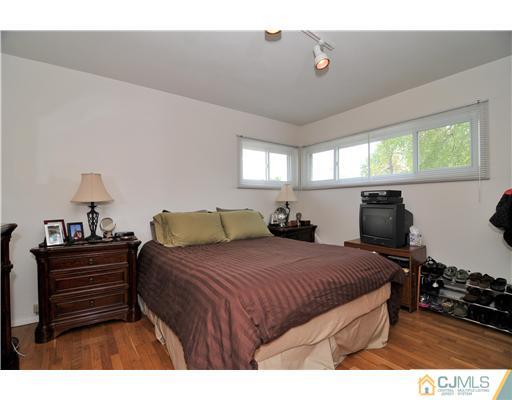 8 Princeton Road Old Bridge, NJ 08859 - Photo 6 of 13
