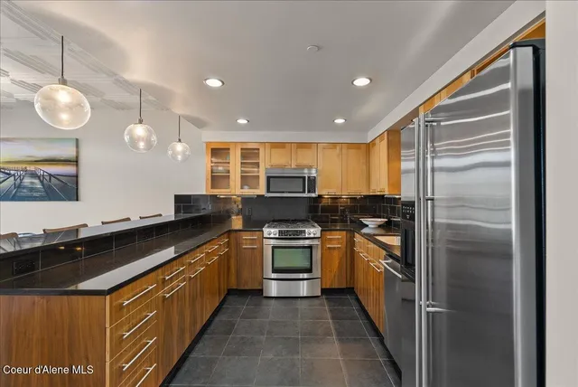 $699,900 | 1950 Bellerive Lane, Unit 310, Coeur D'Alene, ID 83814