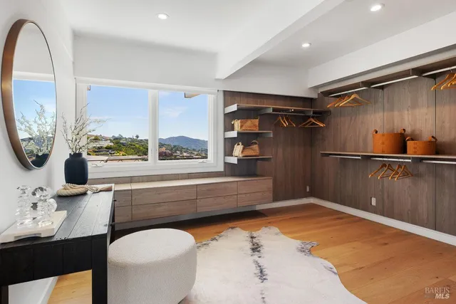 $9,250,000 | 1 Tara View Road, Tiburon, CA 94920