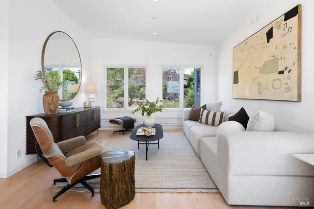 $9,250,000 | 1 Tara View Road, Tiburon, CA 94920