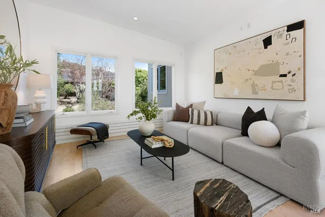 $9,250,000 | 1 Tara View Road, Tiburon, CA 94920