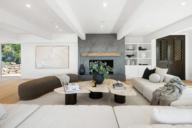 $9,250,000 | 1 Tara View Road, Tiburon, CA 94920