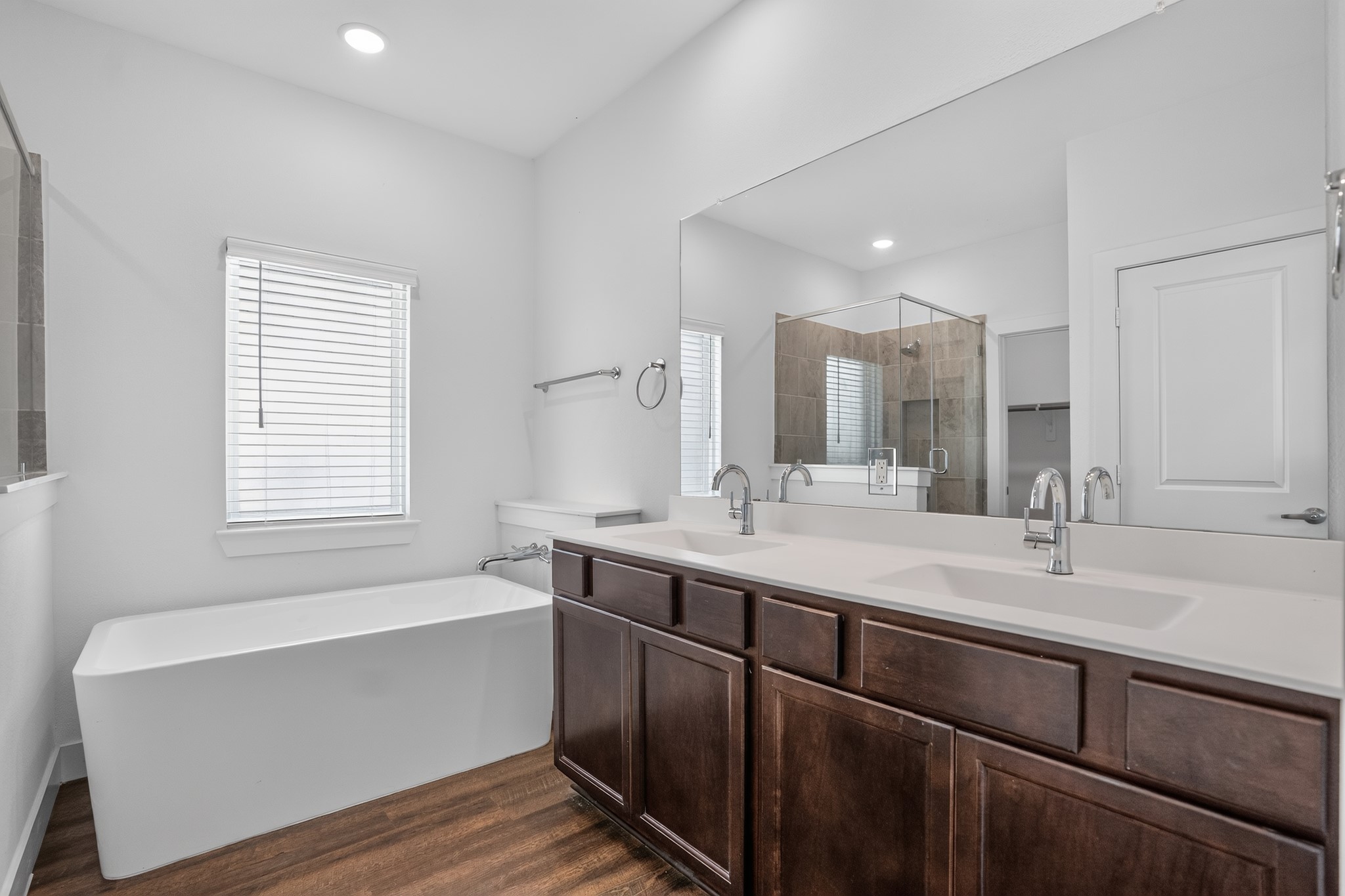 12340 North Chestnut Conroe, TX 77303 - Photo 3 of 15