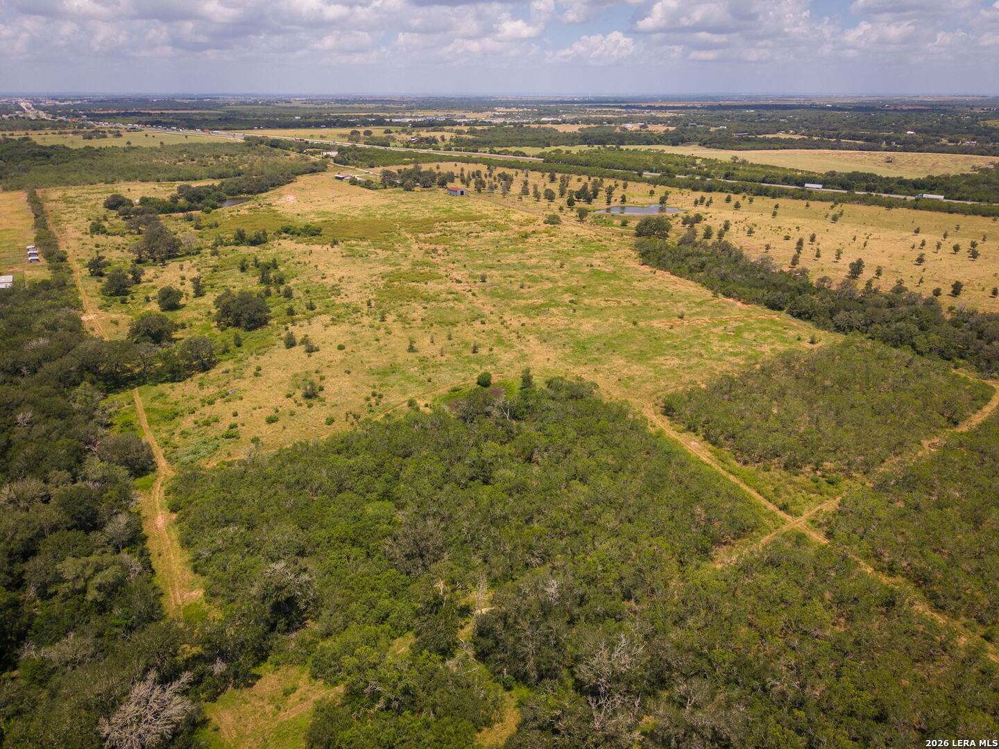 4567 Luther Road Seguin, TX 78155 - Photo 4 of 37