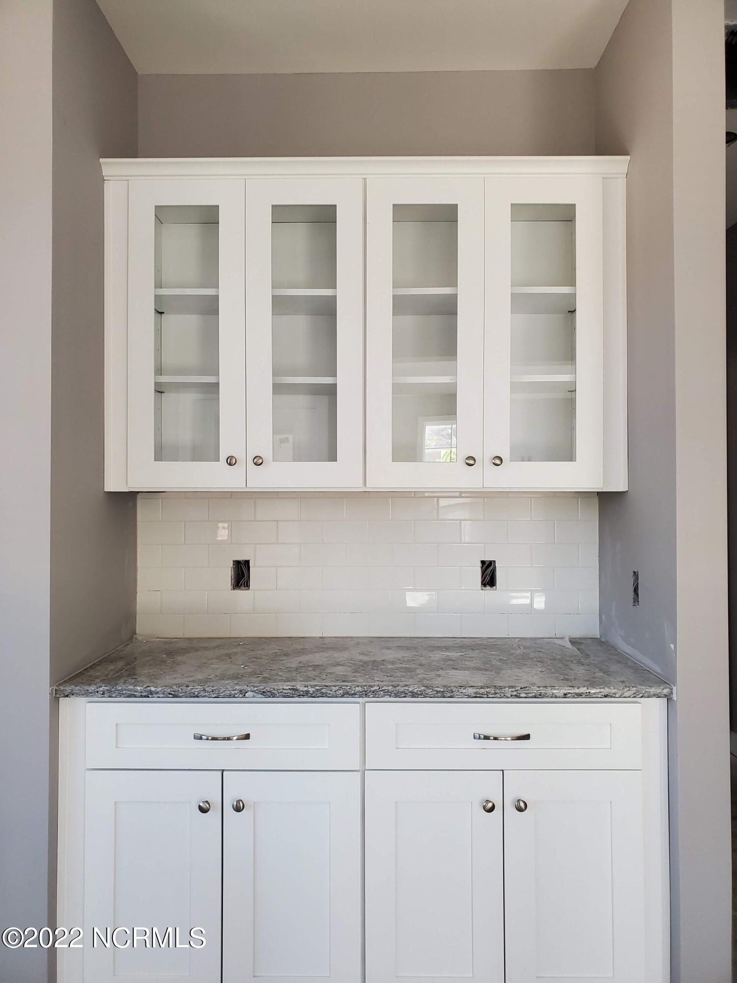 889 Nicklaus Road Boiling Spring Lakes, NC 28461 - Photo 10 of 11 Built in Service Bar