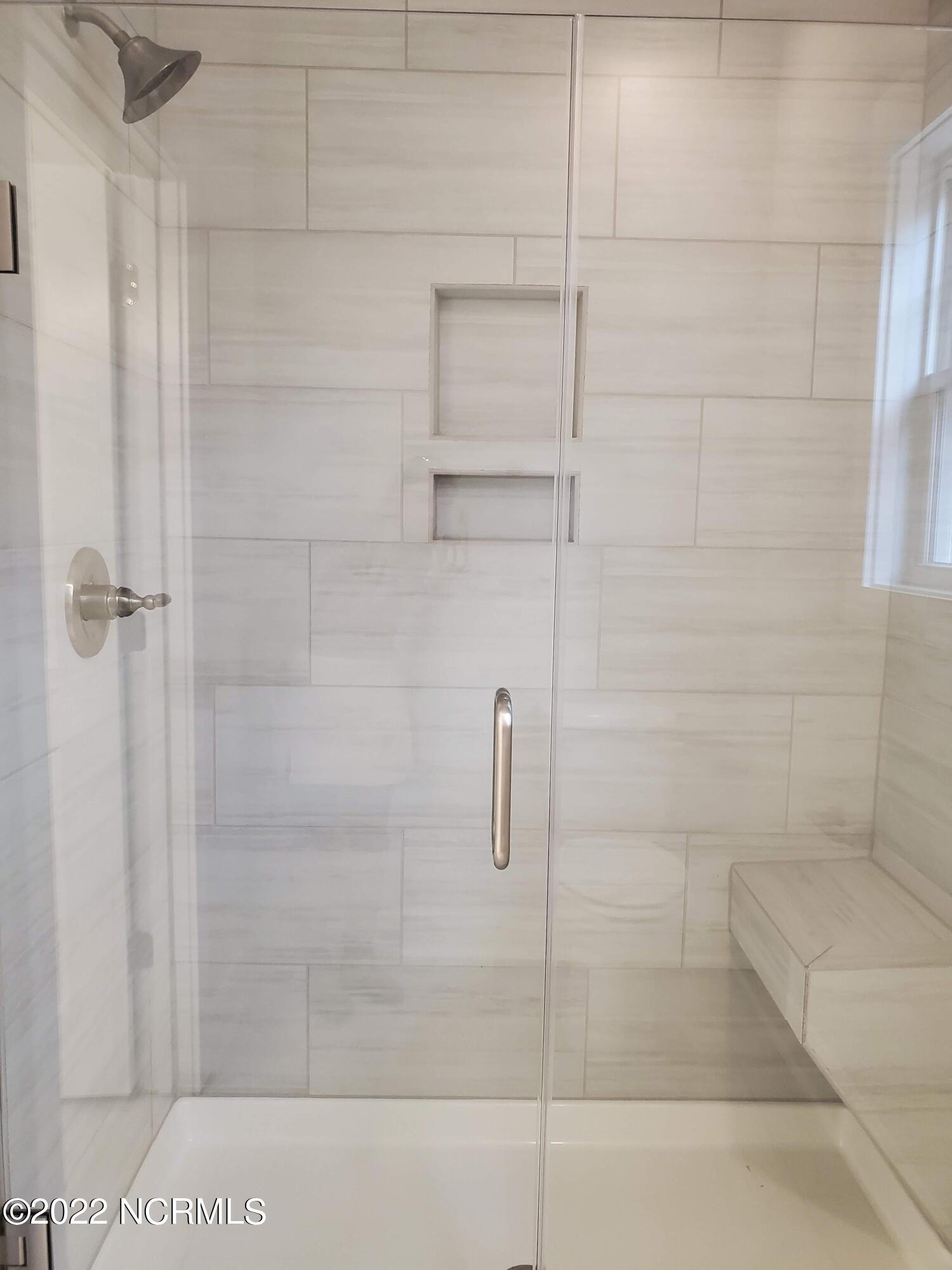 889 Nicklaus Road Boiling Spring Lakes, NC 28461 - Photo 9 of 11 Large Shower with glass door