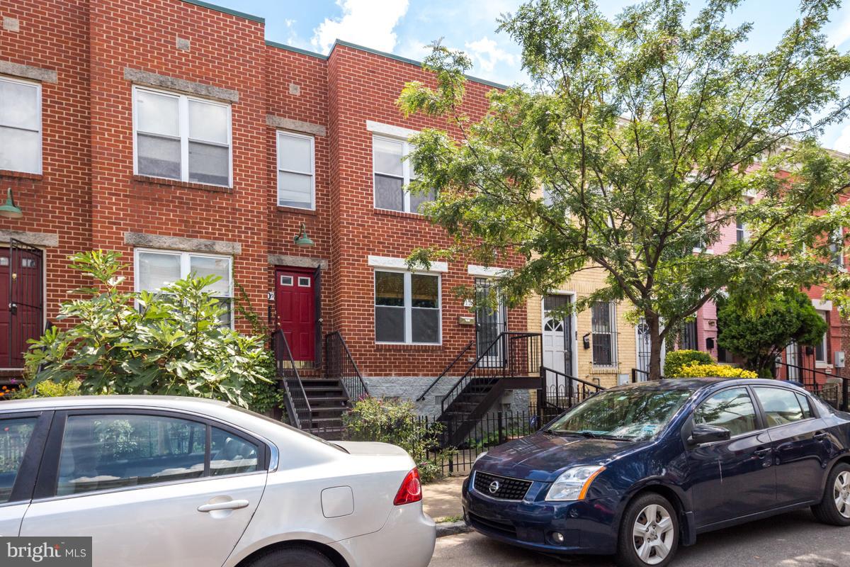 12 Hanover Place Northwest Washington, DC 20001 - Photo 1 of 26 Exterior (Front)