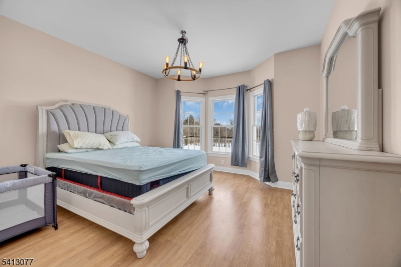 201 Sidney Road Pittstown, NJ 08867 - Photo 12 of 50