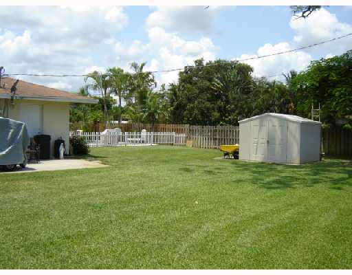 130 West Mango Road Lake Worth, FL 33467 - Photo 8 of 10 Additional Photo